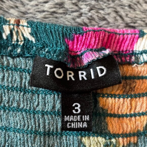 Torrid Womens Top Plus Size‎ 3X Green Floral Flutter Fairy Boho Peplum Hem 18567 - Picture 3 of 9